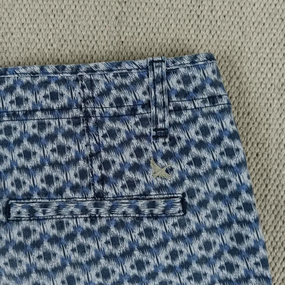 Eddie Bauer Shorts Womens 10 33X4 Blue Stretch Hiking Performance Camping‎